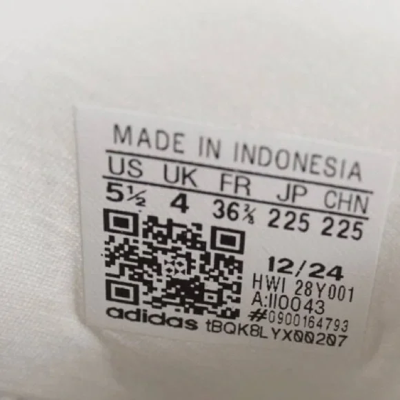 NIB [Adidas] Cloudfoam Pure Athletic Activewear Sneakers in White Women's 5.5